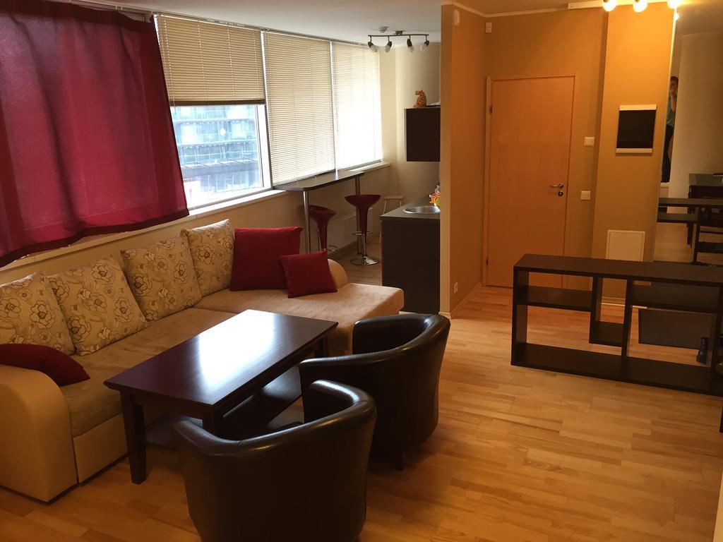 Viru Vaeljak 6 Apartment Tallinn Buitenkant foto