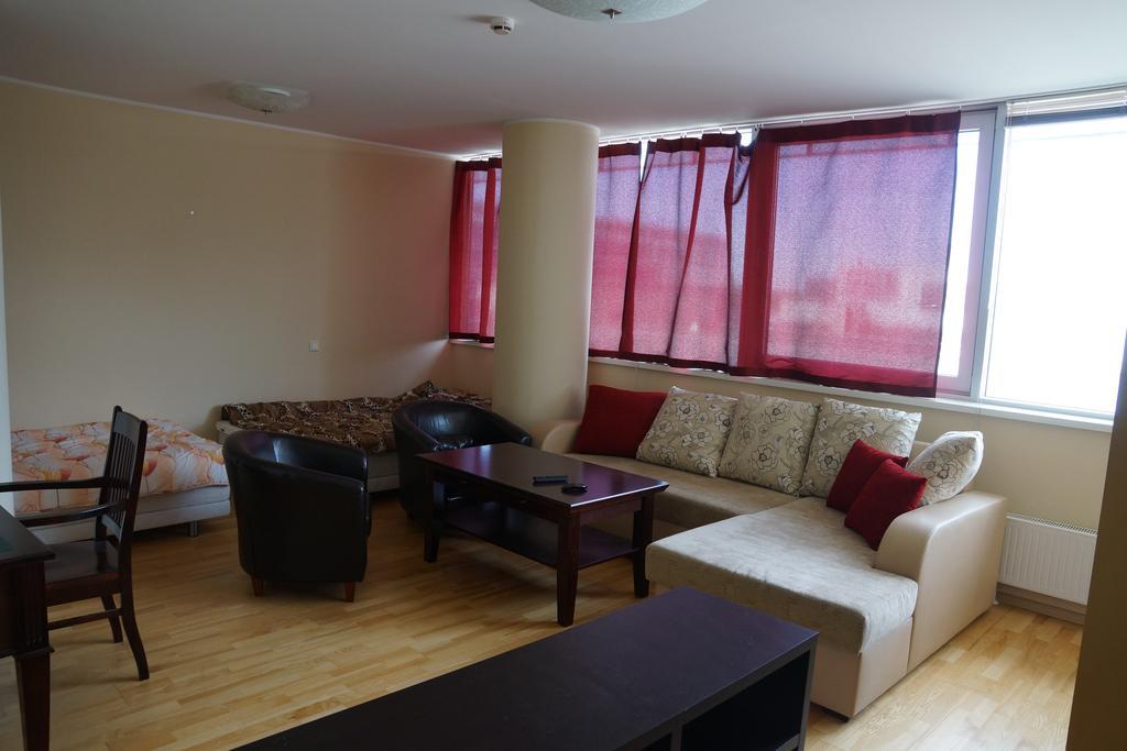 Viru Vaeljak 6 Apartment Tallinn Buitenkant foto